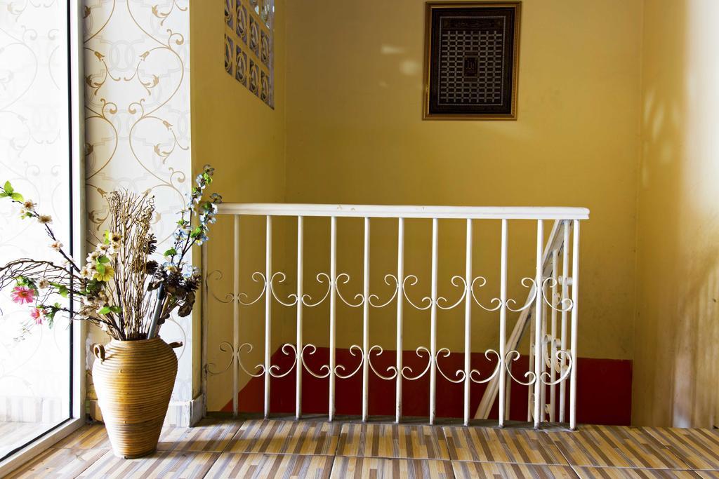 Reddoorz @ Tebet Asem Baris Hotel Jakarta Ngoại thất bức ảnh
